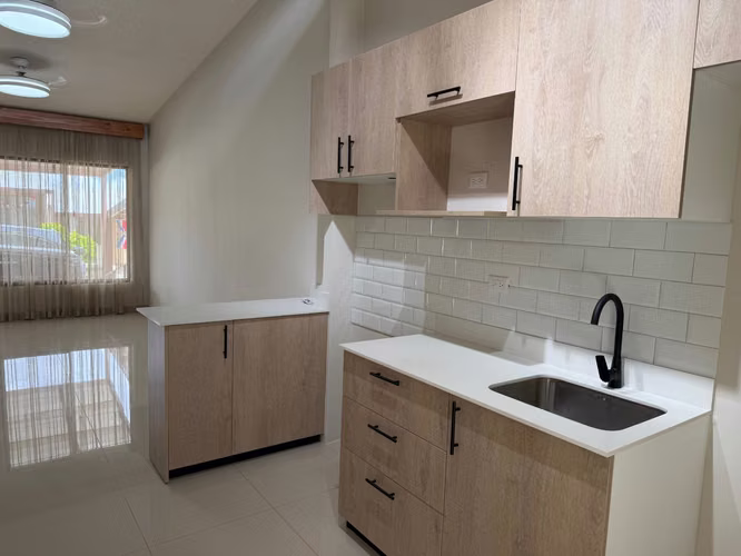 Alquilo Casa 1 piso en San Francisco, Heredia, Condominio Arbora. Para estrenary con acabados de alta gama - Imagen 4