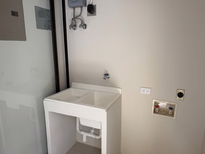 Alquilo Casa 1 piso en San Francisco, Heredia, Condominio Arbora. Para estrenary con acabados de alta gama - Imagen 11