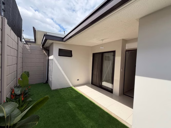 Alquilo Casa 1 piso en San Francisco, Heredia, Condominio Arbora. Para estrenary con acabados de alta gama - Imagen 12