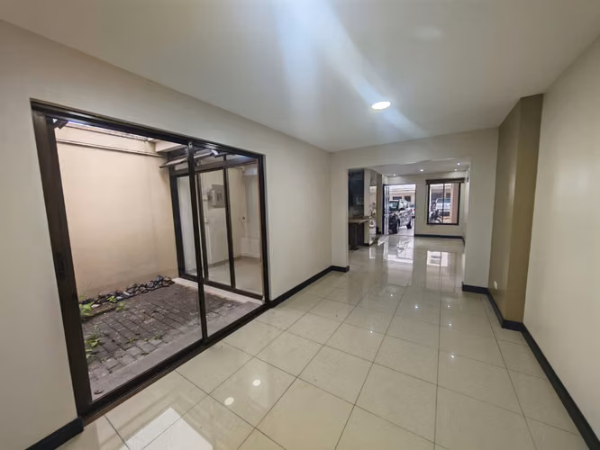 CASA DE 3 HABITACIONES EN CONDOMINIO EN HATILLO - Imagen 3