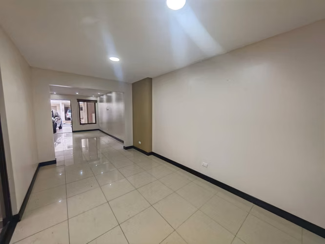 CASA DE 3 HABITACIONES EN CONDOMINIO EN HATILLO - Imagen 2