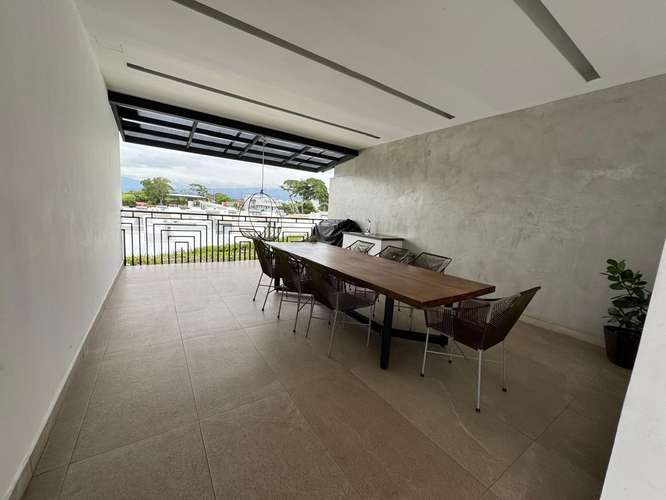 Venta de Oportunidad Casa en Condominio con acabados de lujo - Imagen 18
