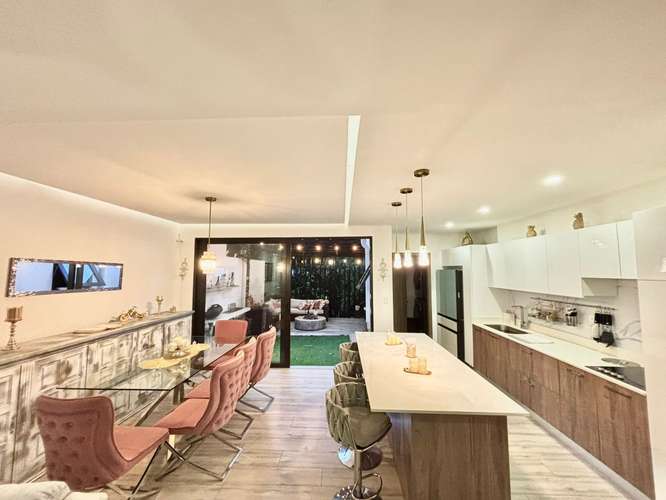 Venta de casa en Condominio con preciosos acabados y detalles - Imagen 11