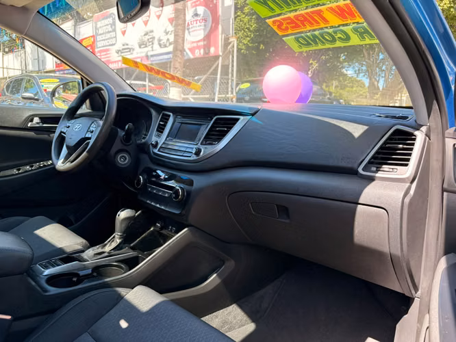 HYUNDAI TUCSON GLS-2016-AUTO-SHIFT TRONIC-4X2-9.375.000 - Imagen 7