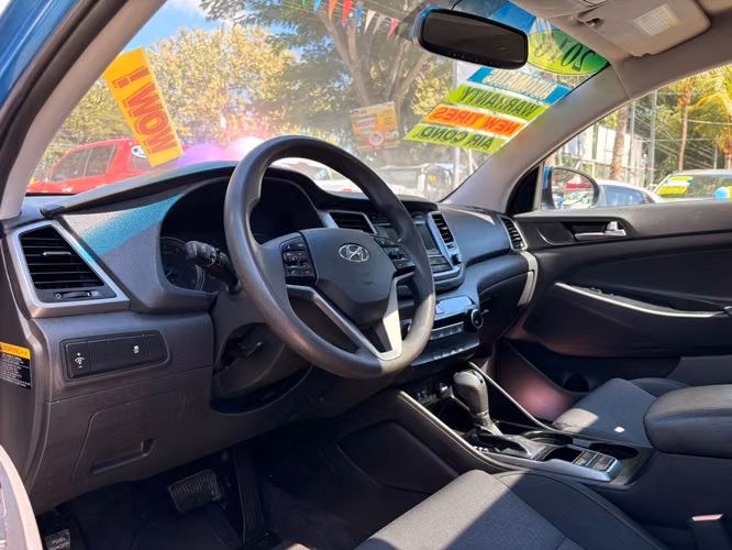 HYUNDAI TUCSON GLS-2016-AUTO-SHIFT TRONIC-4X2-9.375.000 - Imagen 5