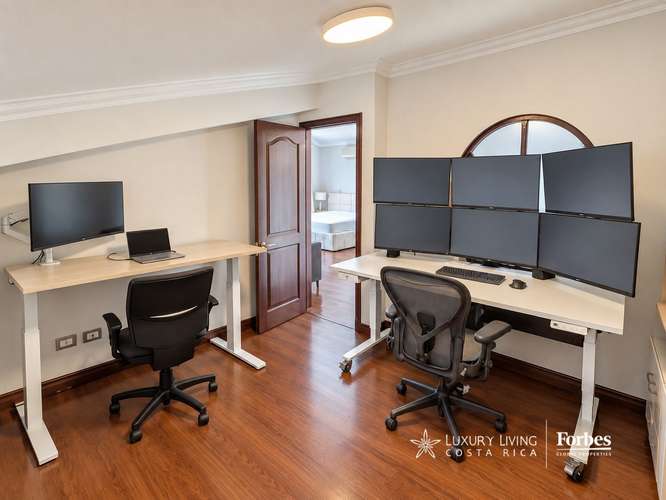 21553 - Penthouse Riverside Escazú | Tres Niveles y Terraza Privada - Imagen 11