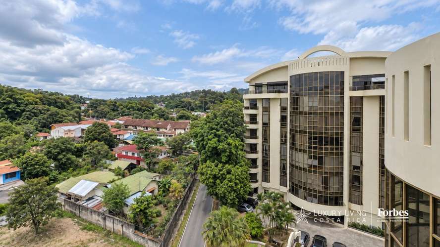21553 - Penthouse Riverside Escazú | Tres Niveles y Terraza Privada - Imagen 15