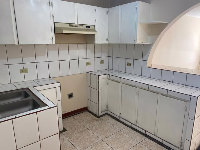 APARTAMENTO EN EDIFICIO SAN JUAN DE LA UNIÓN (TRES RÍOS) PRECIO DE ALQUILER 350.000 COLONES MENSUALES - Imagen 7
