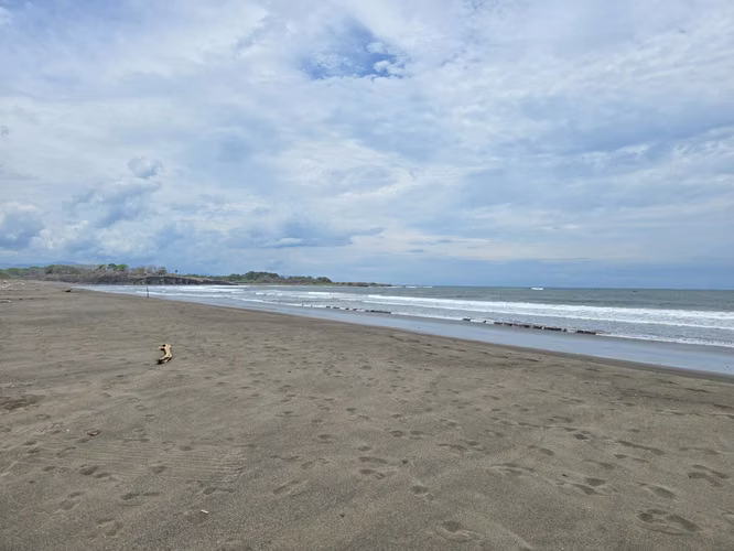 Casa Frente al Mar con Piscina Privada en Playa Tivives | Vista Espectacular + Airbnb Ready - Imagen 14
