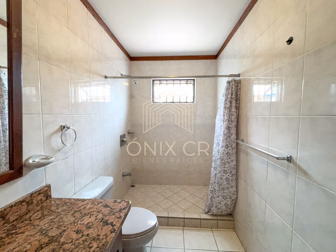  ALQUILER DE APARTAMENTO CON JARDÍN EN PRIMER PISO GRANADILLA, CURRIDABAT - Imagen 8