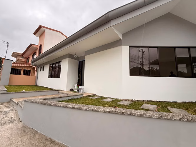 Venta de Casa en Residencial Tres RIOS La Unión. $220.000 - Imagen 3