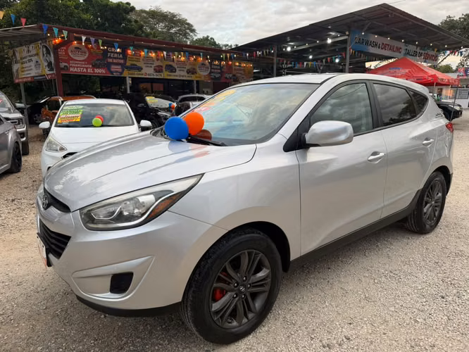 HYUNDAI TUCSON GLS-2015-AUTO-SHIFT TRONIC-4X4-8.775.000
