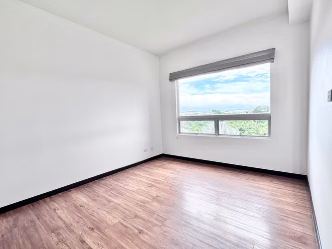 Hermoso apartamento esquinero con  luz natural  - Imagen 7