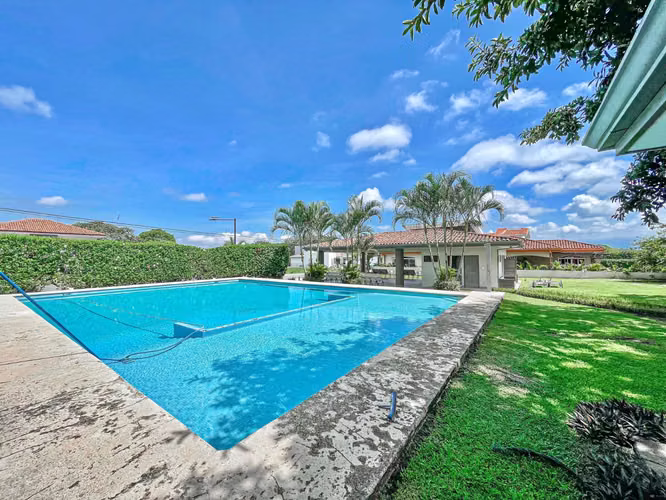Casa Malaga home for sale in Guacima