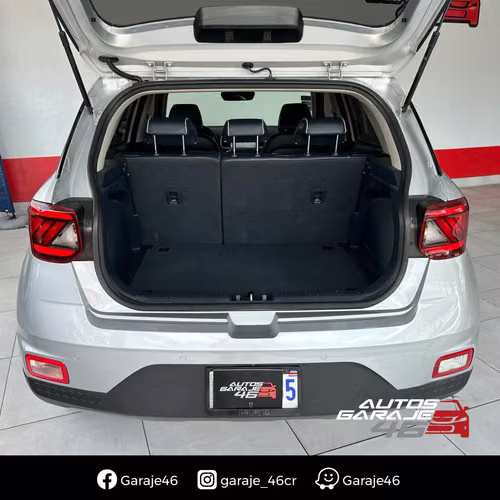 HYUNDAI VENUE GLS - Imagen 5