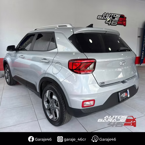 HYUNDAI VENUE GLS - Imagen 7