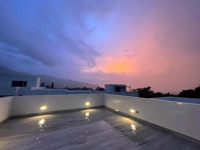 Casa de 3 niveles en alquiler | San Antonio de Escazú | $2.970 | 3 Habitaciones - Imagen 8