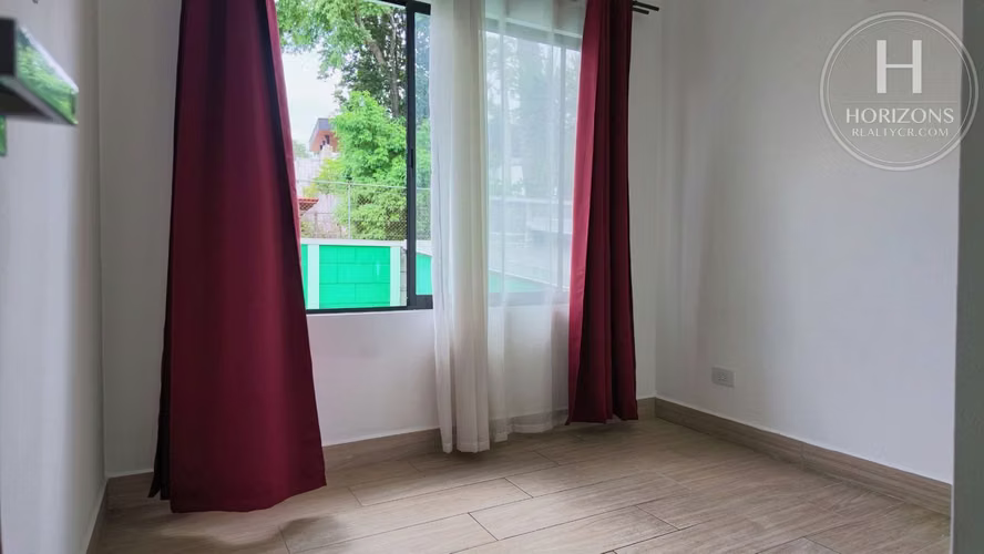 Se Vende Casa Condominio Bali Guachipelín 2 Habitaciones y Sala de TV mas Walk-in Closet y Patio NJA1454JB-V - Imagen 12