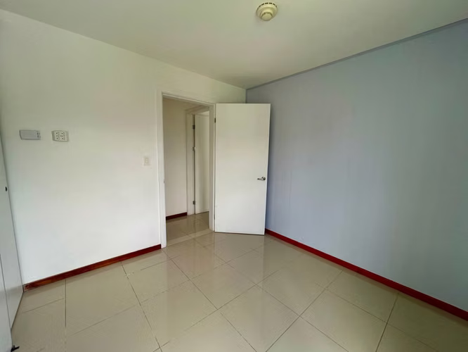 APARTAMENTO EN LAGUNILLA - Imagen 8