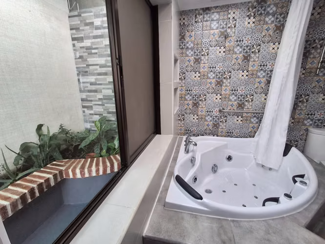  LINDA CASA EN RESIDENCIAL MUY SEGURO  ALAJUELA 1 PLANTA - Imagen 10