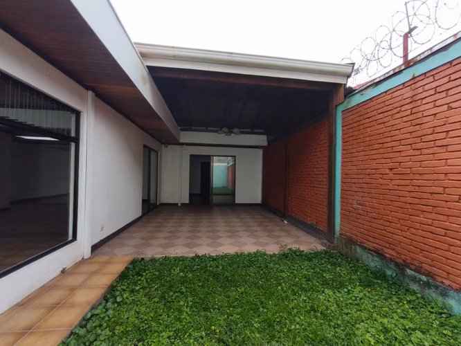  Casa en alquiler | San Rafael de Escazú  - Imagen 1