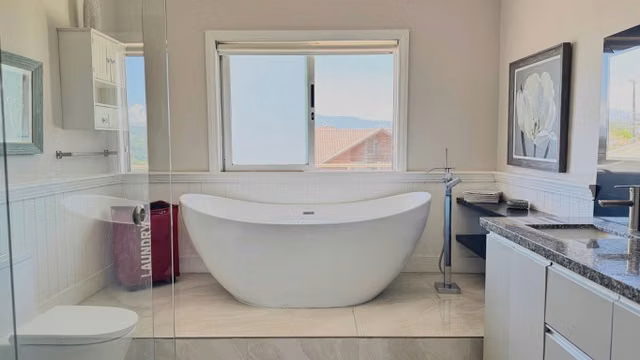 Casa Amueblada en Hacienda Los Reyes | 5 Habitaciones + Piscina Privada - Imagen 16