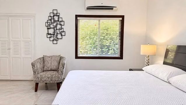 Casa Amueblada en Hacienda Los Reyes | 5 Habitaciones + Piscina Privada - Imagen 11