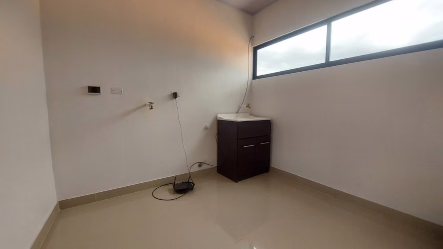  Apartamento en alquiler | La Uruca, San José  - Imagen 4