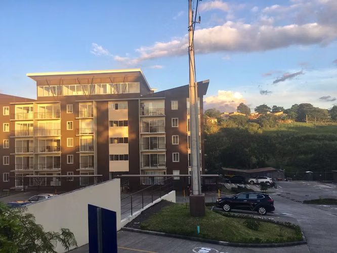 Venta de apartamento en San Pablo de Heredia - Imagen 12