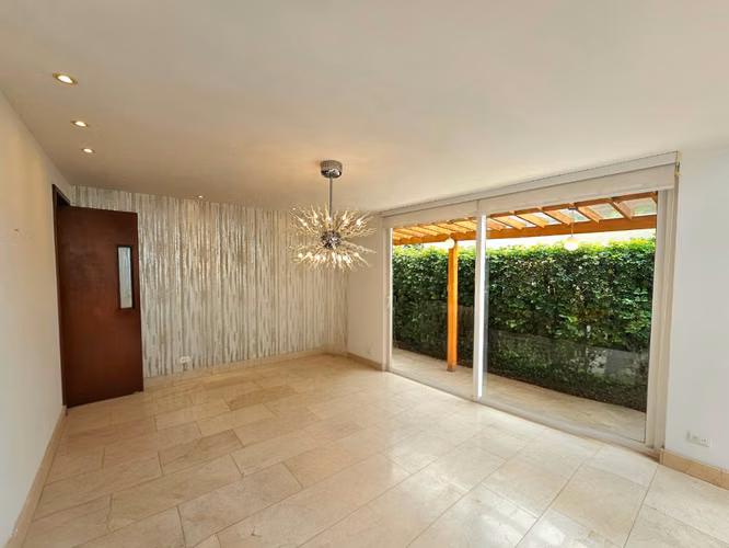Alquiler Casa Amueblada Jaboncillos Escazú | 4 Habs | Contemporánea
