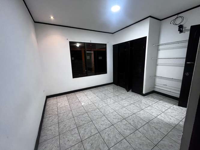 ¡CASA EN VENTA EN LA BERTILIA, COYOL DE ALAJUELA!  - Imagen 2