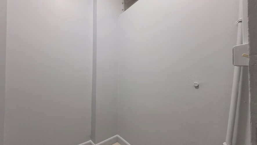 Local Comercial de 243 m² con Terraza Frente al Hospital San Juan de Dios - Imagen 12