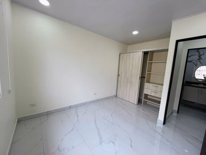 Alquiler de apartamento a ESTRENAR en Rohrmoser. - Imagen 8