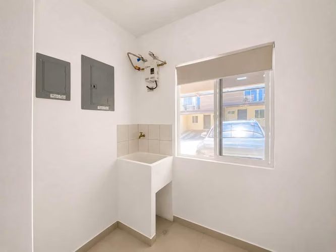 Venta de casa En condominio en caoba ciudad Colón  - Imagen 16