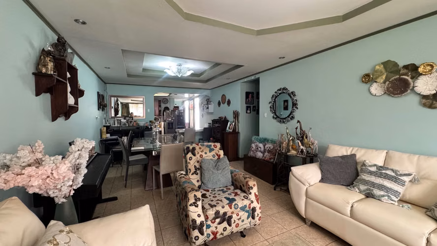 Vende casa de una planta c/uso de suelo mixto, Gravilias, Desamparados (AD) - Imagen 5