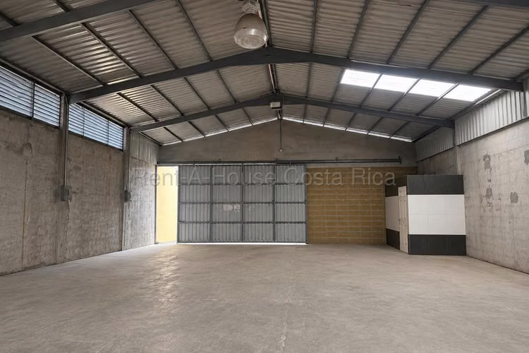 Venta de Bodega Comercial en La Unión-Concepción de Cartago. 27-161 - Imagen 4