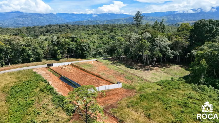 Oportunidad de Inversion Lote en venta Santa Elena  - Imagen 4
