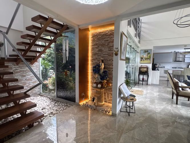 Vende casa en Condominio Doña Emma, San Jerónimo de Moravia (AD) - Imagen 2