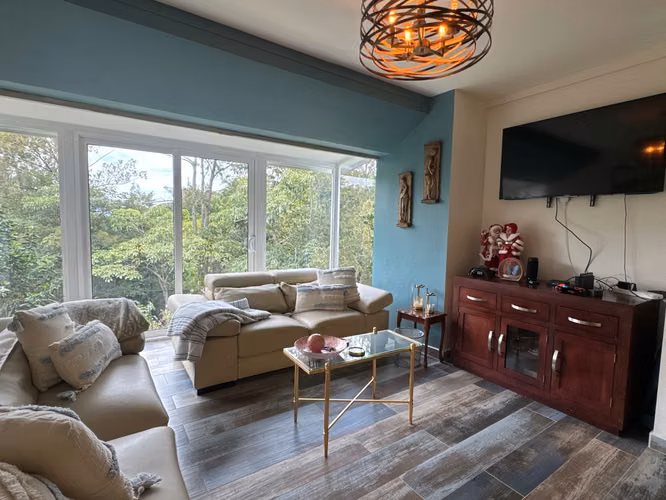 Vende casa en Condominio Doña Emma, San Jerónimo de Moravia (AD) - Imagen 7