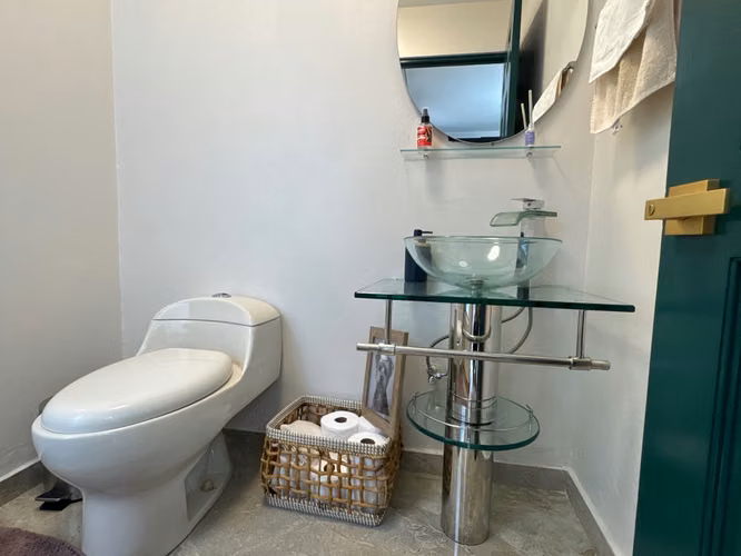 Vende casa en Condominio Doña Emma, San Jerónimo de Moravia (AD) - Imagen 4