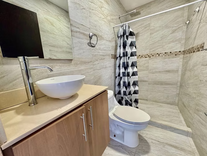 PIEDADES DE SANTA ANA! MODERNO APARTAMENTO DE 3 HAB/2BAÑOS/1PARQUEO - Imagen 12