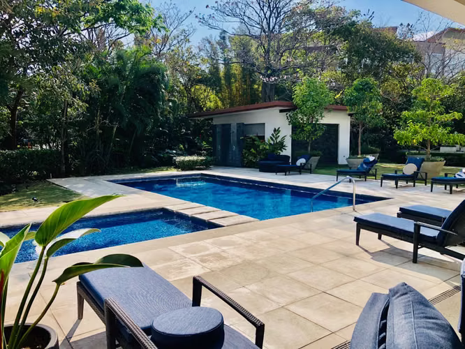 DISTRITO CUATRO ESCAZU-MODERNO APARTAMENTO  2 HAB/2BAÑOS / LINEA BLANCA - Imagen 19