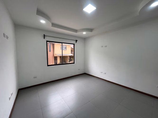 Alquiler de Apartamento en La Uruca – Cerca del Hospital del Trauma. - Imagen 7