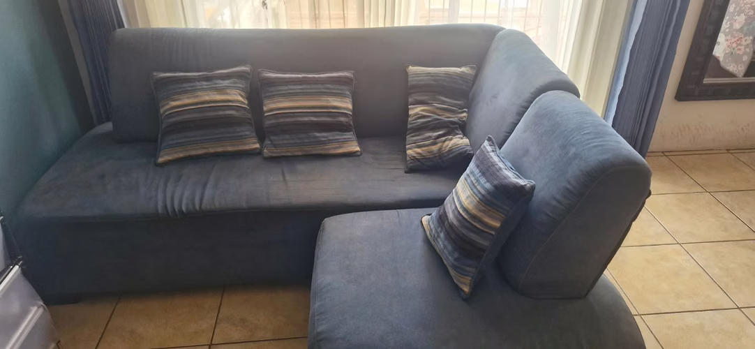 Blue chair in good condition