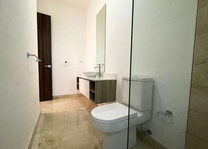 Lujo en Valle del Sol, Santa Ana | 452 m2, Campo Golf y 3 Hab - Imagen 14
