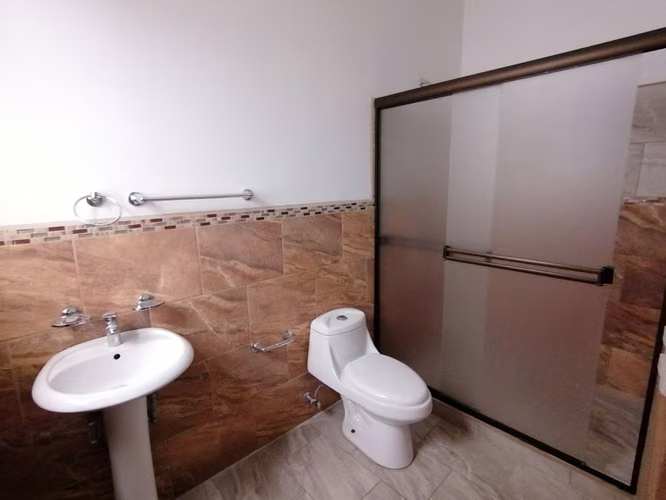 Alquiler apartamento en primer piso  - Imagen 11