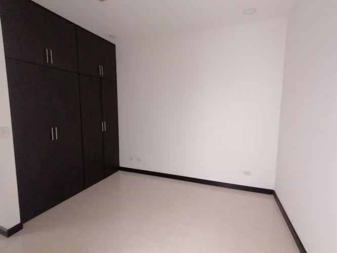 Alquiler apartamento en primer piso  - Imagen 10