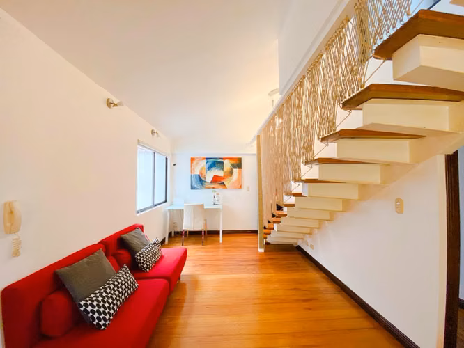 Exclusiva Casa 320m2 3 Niveles Lindora Santa Ana | $2,500 - Imagen 16