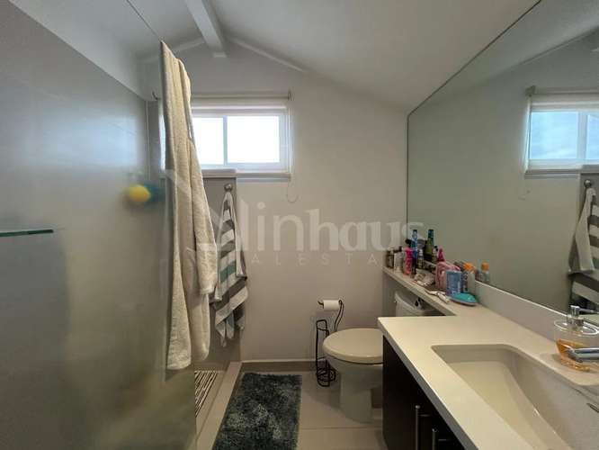 Venta de apartamento esquinero con mezzanina en Santa Ana centro  - Imagen 13