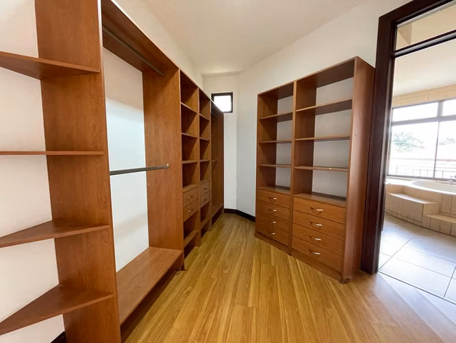 Alquiler de Casa en Valles del Sol - Imagen 10